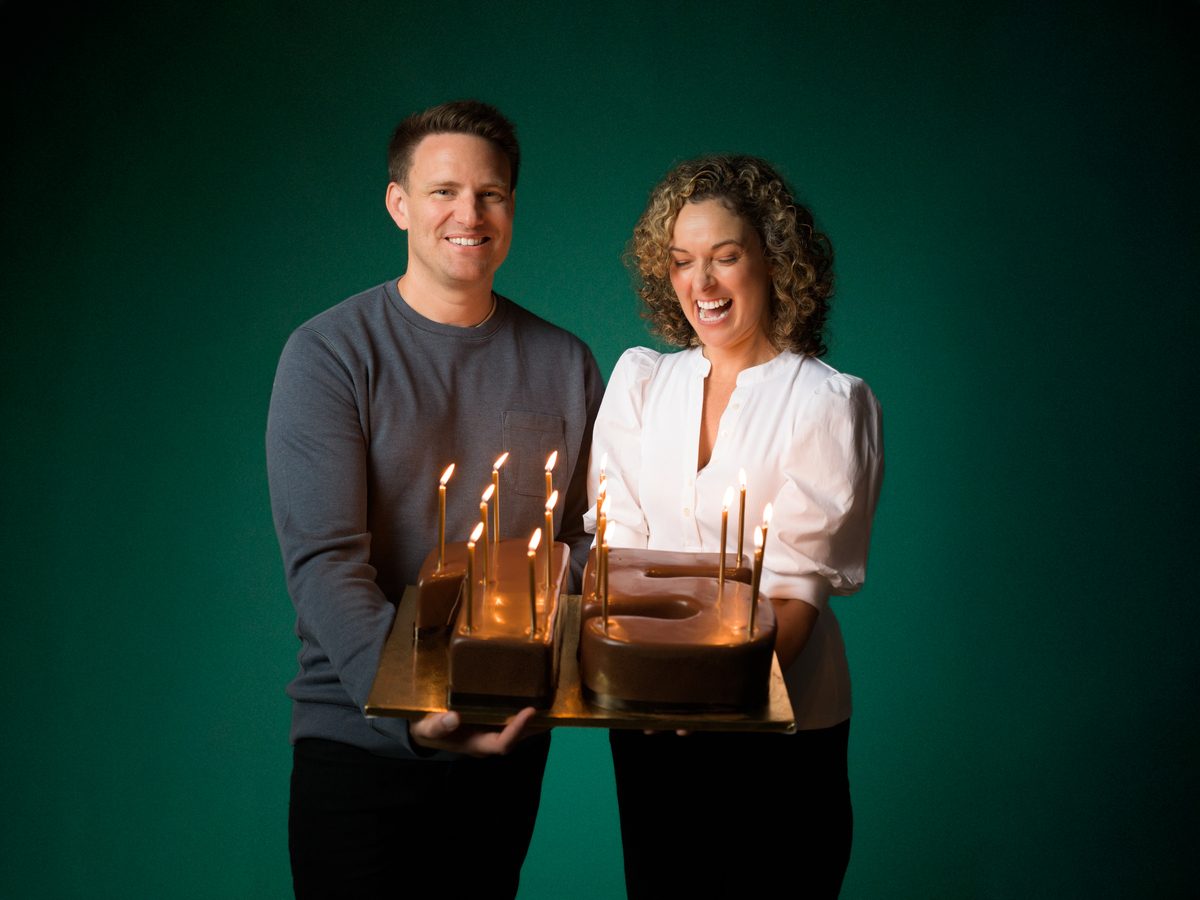 Kristi Scott 15 Anniversary cake shot 1200x900 e339a72